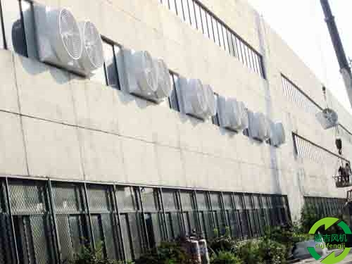 鍍鋅板負壓風機與玻璃鋼負壓風機區別